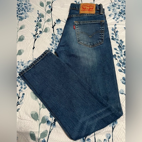Levi's Pants - Pre-loved Levi's 511 womenswear jeans 👖